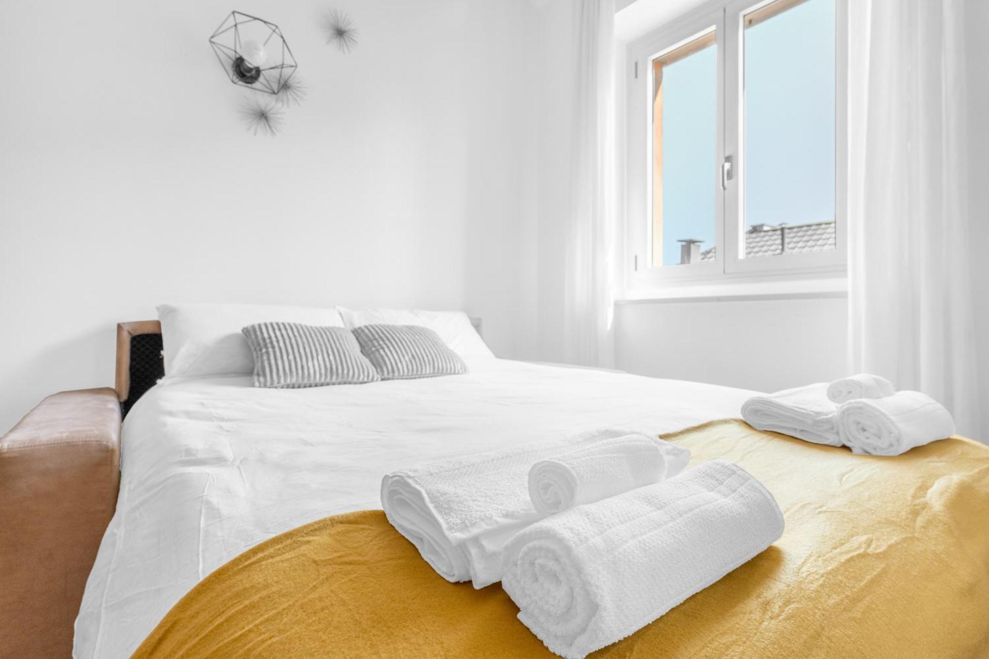 Central Luxurious Apartment Duomo A/C-Wi-Fi Free Milano Esterno foto